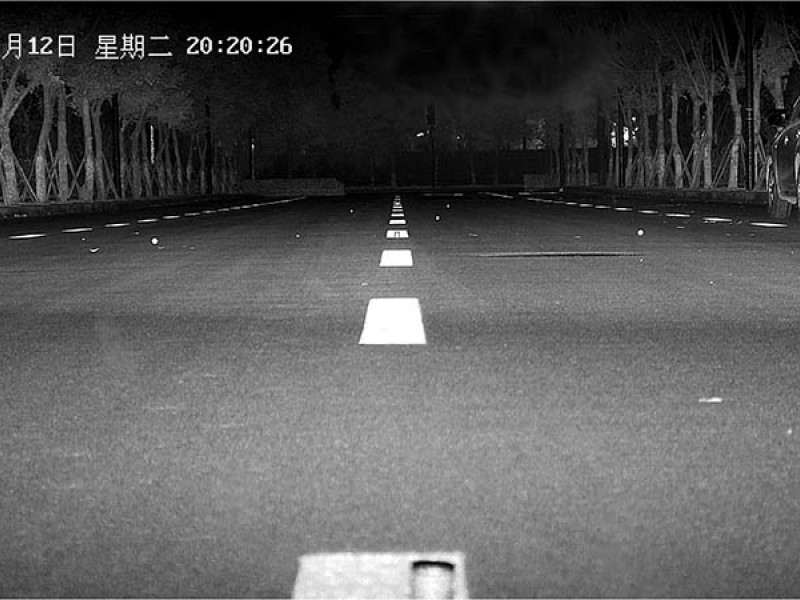 IR-850-80-DZ01-test-effect-1-b.jpg