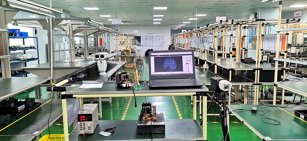 Detection of laser spot uniformity in infrared laser lighting modules
