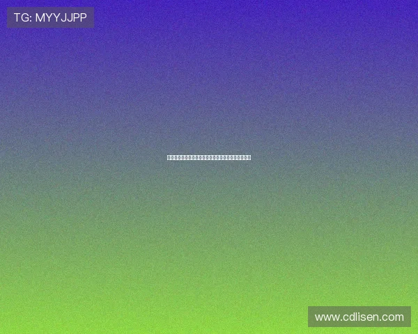 法国翼装飞行选手创新航线挑战世锦赛极限突破新纪录